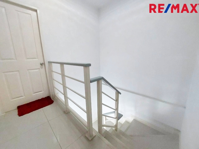 ทาวน์เฮ้าส์ เทอร์เรสพาร์ค สมุทรสาคร กระทุ่มแบน อ้อมน้อย 2550000