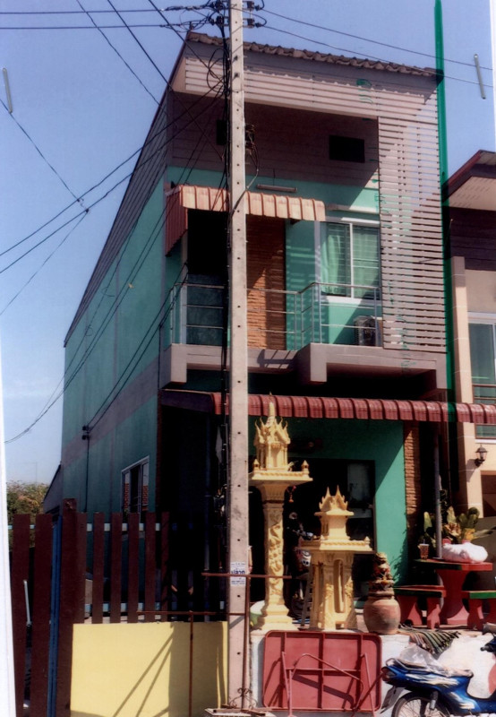 ทาวน์เฮ้าส์ อุทัยธานี เมืองอุทัยธานี อุทัยใหม่ 1022800