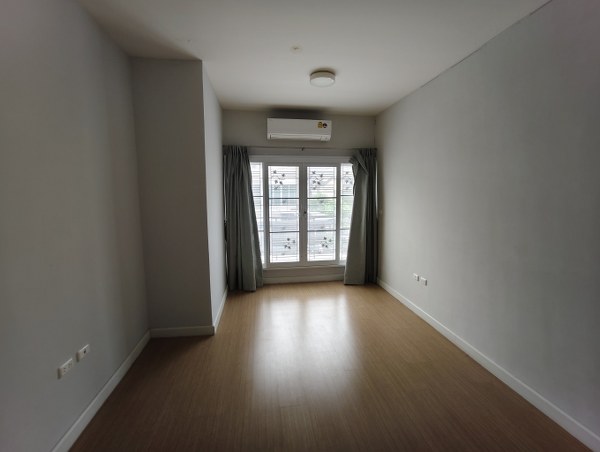 ทาวน์เฮ้าส์ นนทบุรี เมืองนนทบุรี บางกระสอ 3600000