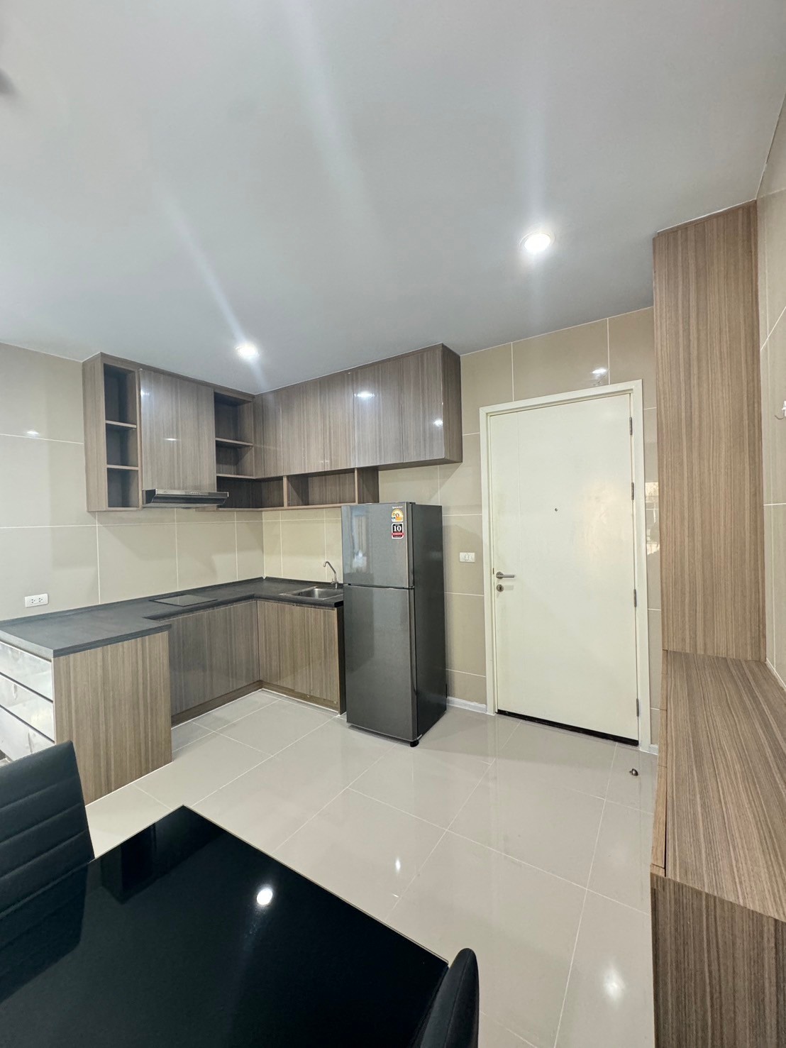 คอนโด แฮปปี้ คอนโด ลาดพร้าว 101 กรุงเทพมหานคร วังทองหลาง คลองเจ้าคุณสิงห์ 2999000