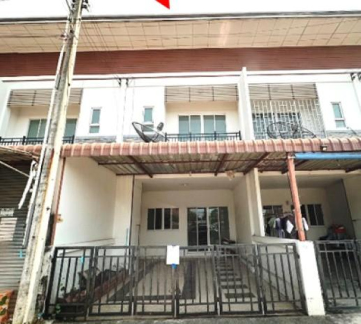 ทาวน์เฮ้าส์ ชลบุรี พนัสนิคม บ้านช้าง 1680000