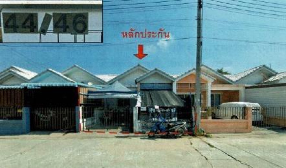 ทาวน์เฮ้าส์ น้ำเพชร 4 สุพรรณบุรี เมืองสุพรรณบุรี รั้วใหญ่ 1220000