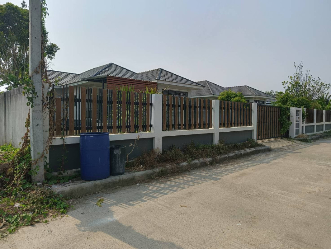 Single house Loburi Mueang Lop Buri Nikhom Sang Ton-Eng 2500000