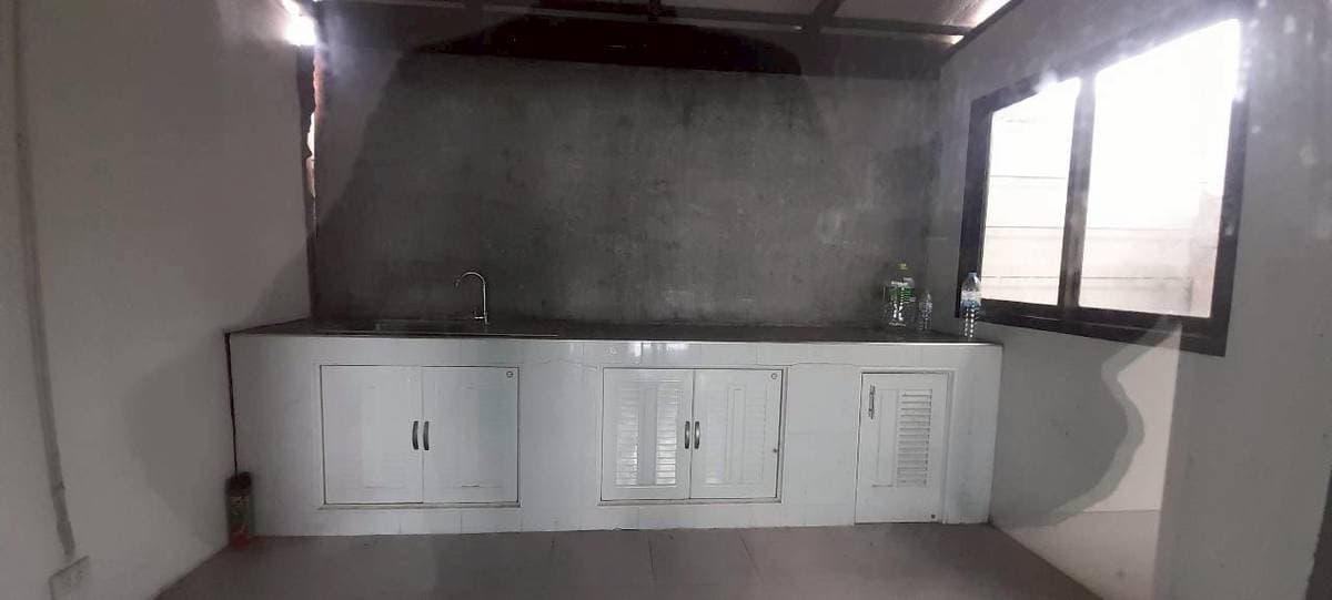 ทาวน์เฮ้าส์ ชีวาโฮม วงแหวน-ลำลูกกา ปทุมธานี ลำลูกกา ลาดสวาย 3200000