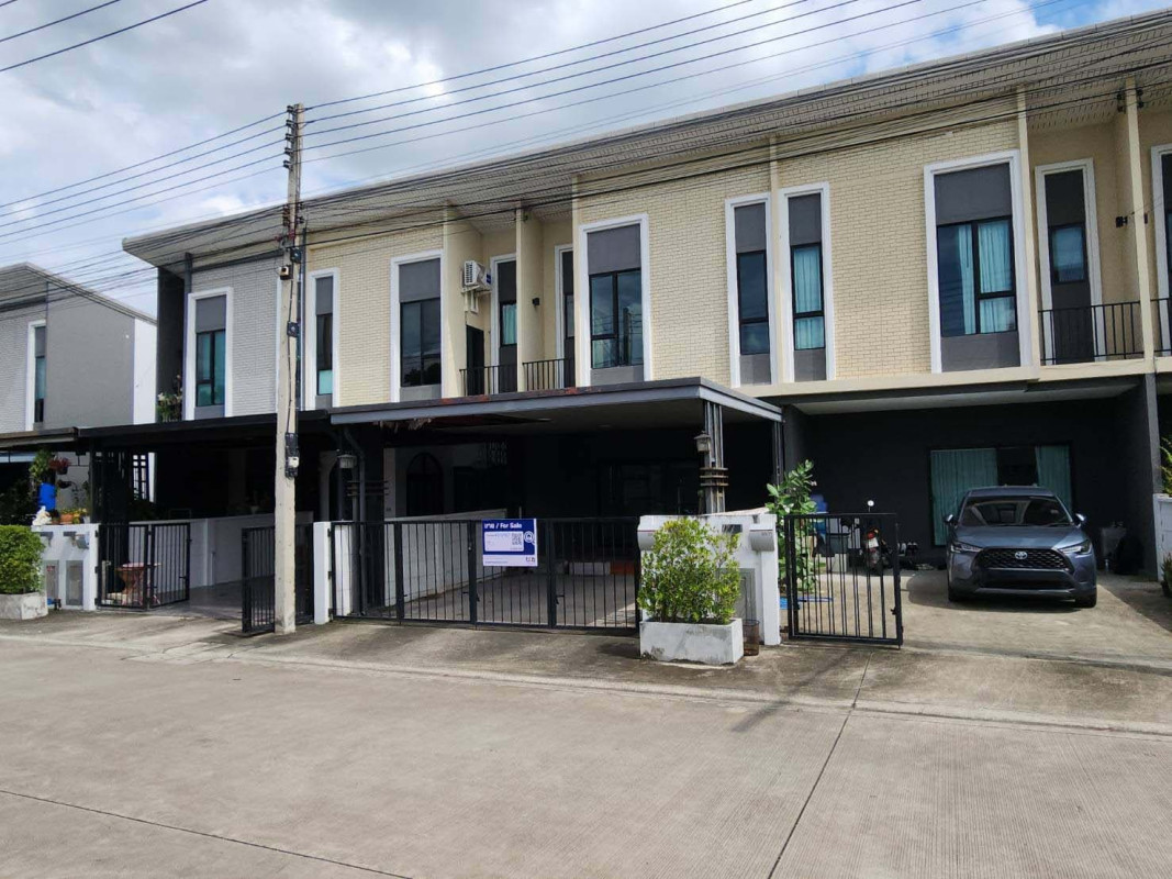 ทาวน์เฮ้าส์ ชีวาโฮม วงแหวน-ลำลูกกา ปทุมธานี ลำลูกกา ลาดสวาย 3200000