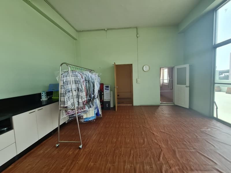 Plant/Storage Samut Sakhon Mueang Samut Sakhon Bang Nam Chuet 90630000