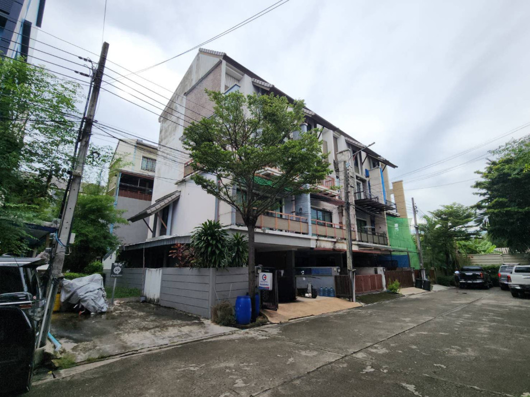 ทาวน์เฮ้าส์ อารียา แมนดารีน่า กรุงเทพมหานคร ห้วยขวาง สามเสนนอก 9350000