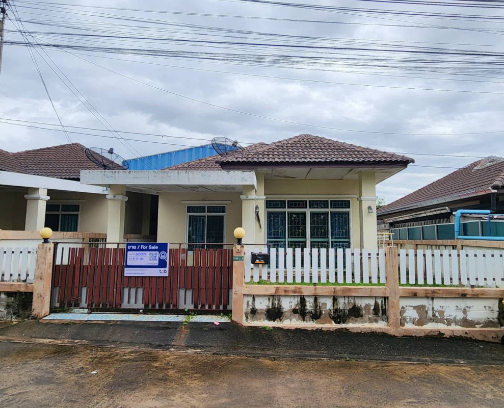 บ้านแฝด พรนรินทร์ 2 ศรีราชา ชลบุรี ศรีราชา สุรศักดิ์ 2300000