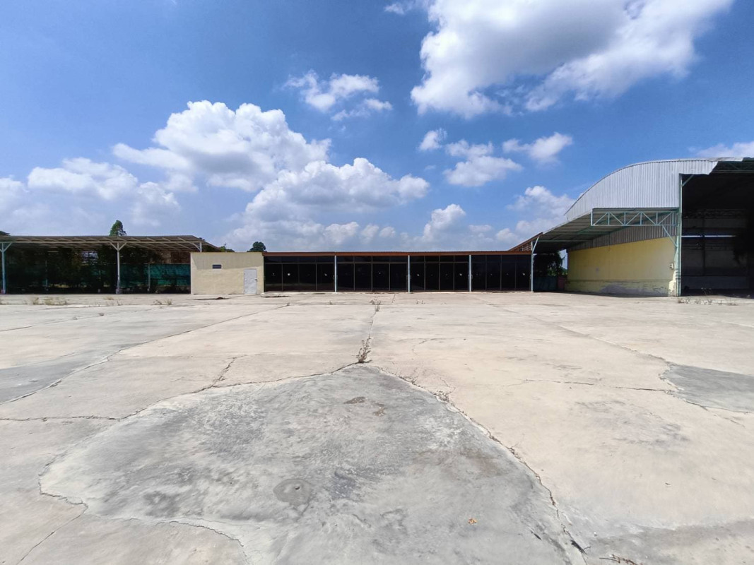 อื่นๆ ชัยนาท สรรคบุรี แพรกศรีราชา 26680000