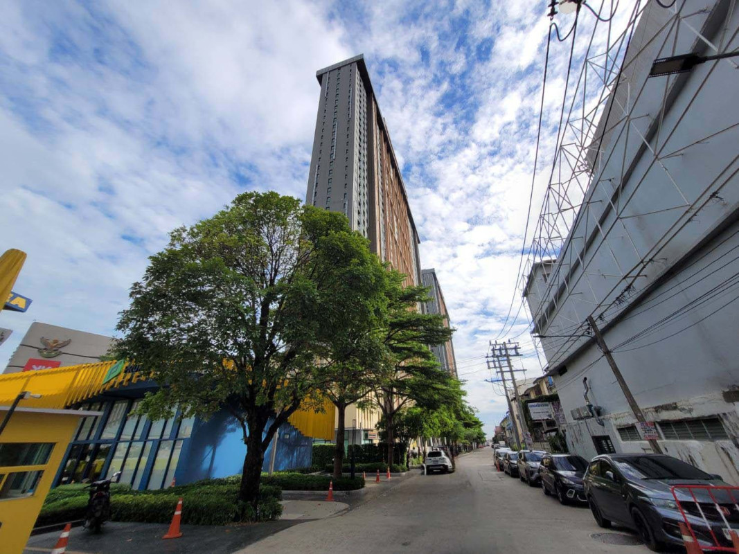 คอนโด พลัม คอนโด เซ็นทรัล สเตชั่น เฟส 2 นนทบุรี บางใหญ่ เสาธงหิน 2100000