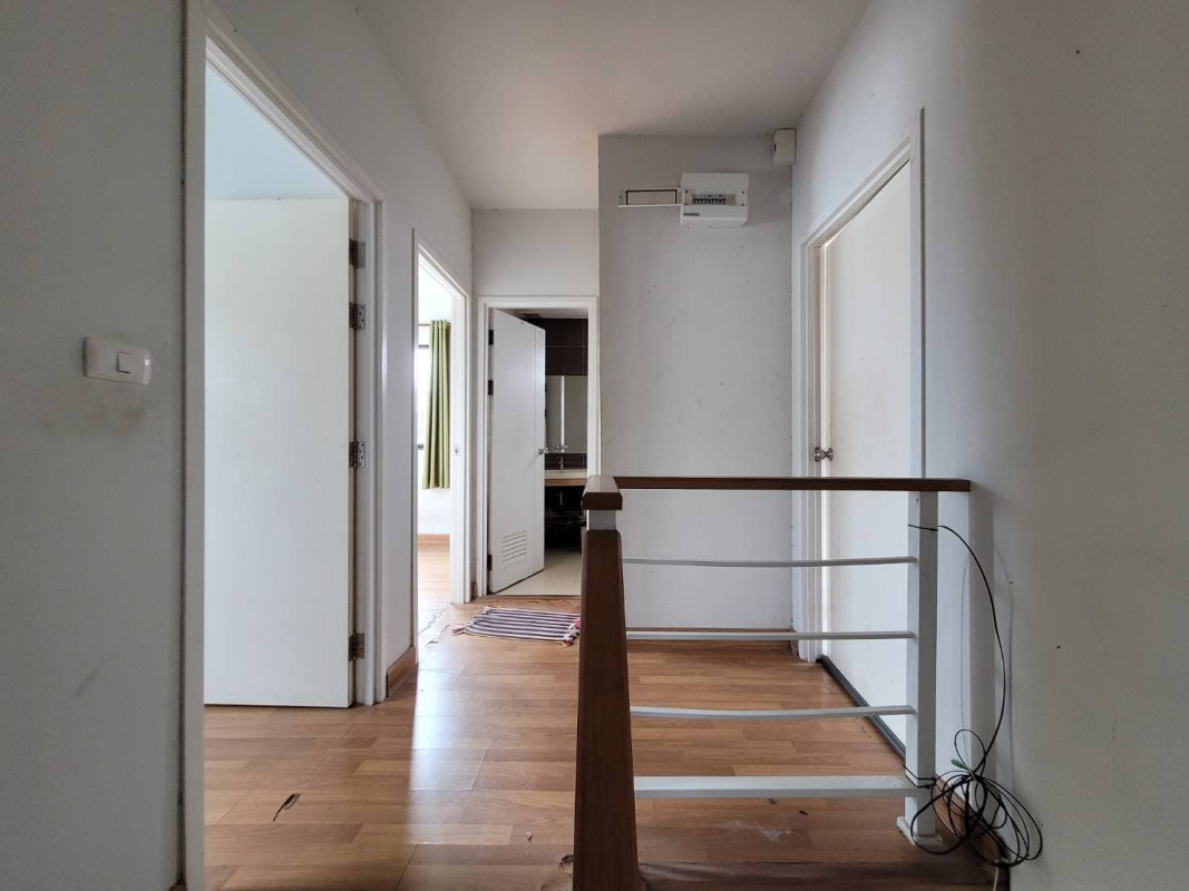 ทาวน์เฮ้าส์ เดอะคอนเนค 42 สมุทรปราการ บางพลี ราชาเทวะ 2600000