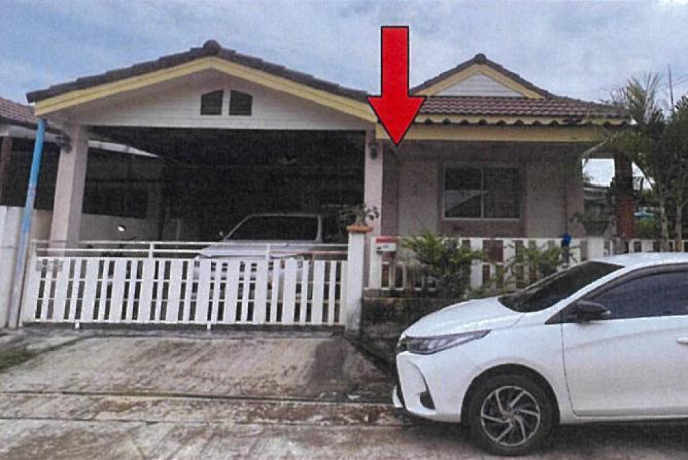 บ้านแฝด ธนาวัลย์ เพลส ชลบุรี ศรีราชา บ่อวิน 2000000