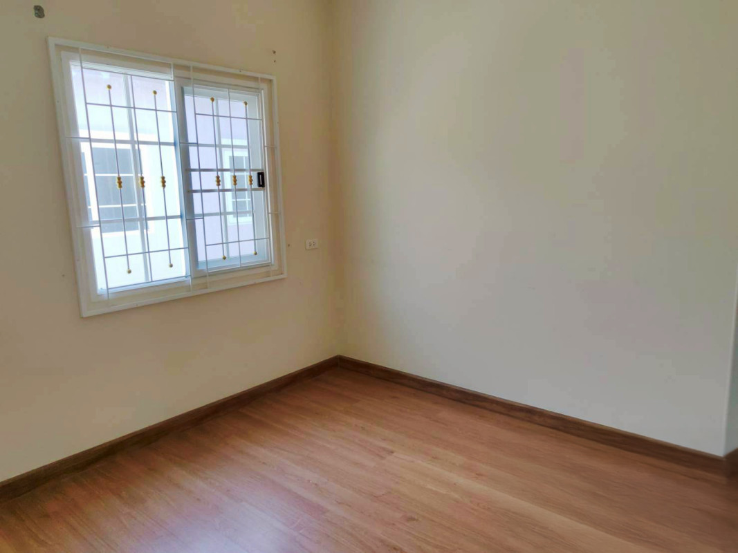 ทาวน์เฮ้าส์ โกลเด้น ทาวน์ 3 พระราม 2 สมุทรสาคร เมืองสมุทรสาคร พันท้ายนรสิงห์ 2400000