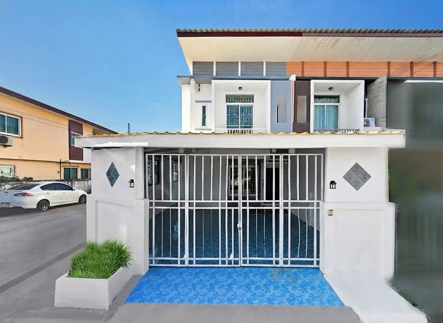 ทาวน์เฮ้าส์ ชลบุรี บางละมุง หนองปลาไหล 2590000