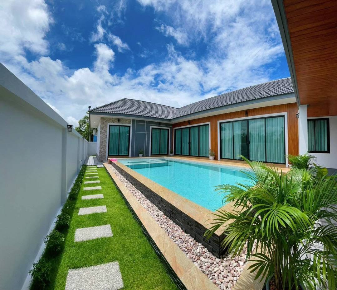 Single house Chon Buri Sattahip Bang Sare 9900000