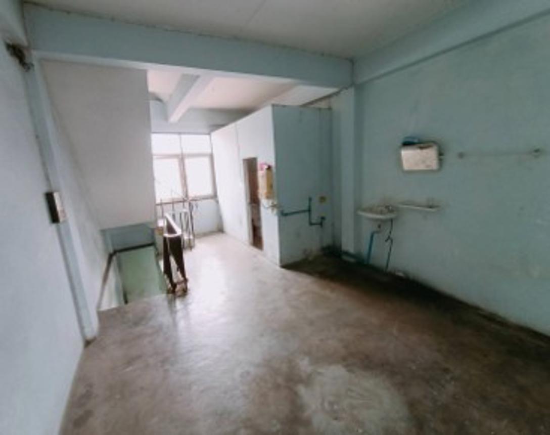 อาคารพาณิชย์ นนทบุรี เมืองนนทบุรี สวนใหญ่ 6000000