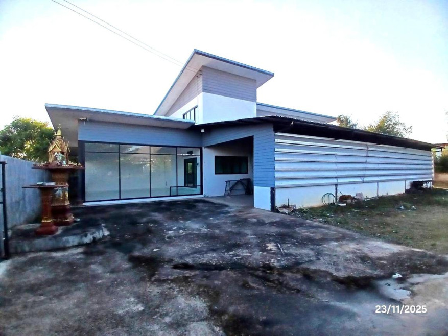 Single house Lamphun Mueang Lamphun Ban Paen 5194000