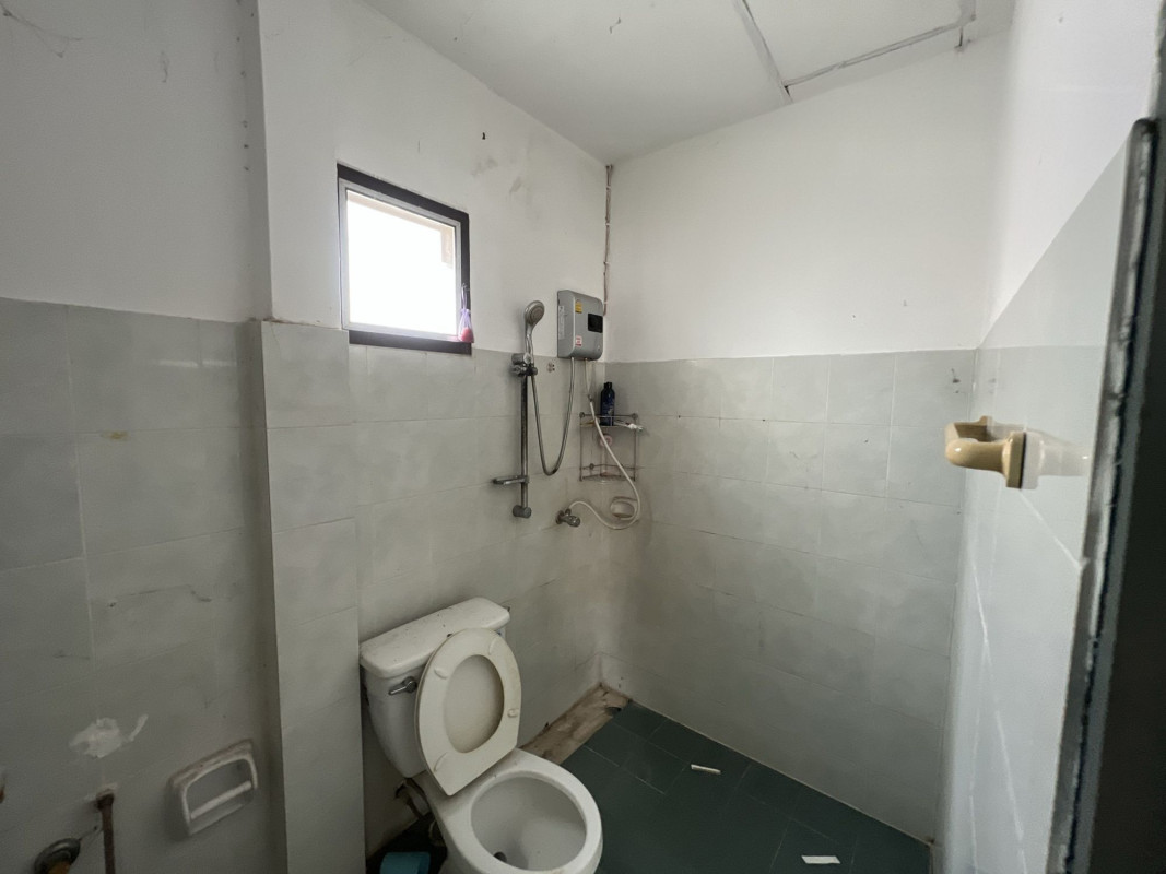 ทาวน์เฮ้าส์ บ้านแฟมิลี่แลนด์ ชลบุรี เมืองชลบุรี นาป่า 1900000