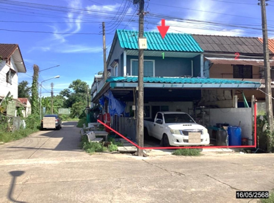 Townhouse Chumphon Mueang Chumphon Pak Nam 1400000