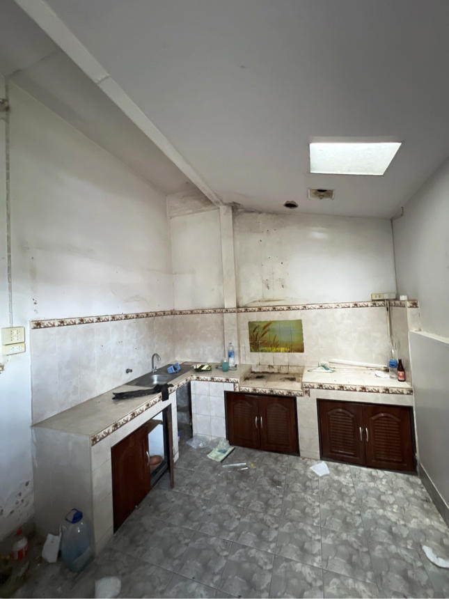 ทาวน์เฮ้าส์ นอกโครงการรกระบี่ กระบี่ เมืองกระบี่ ปากน้ำ 4230000