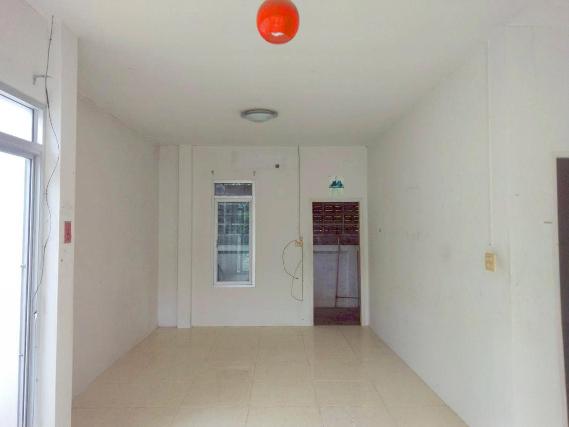 ทาวน์เฮ้าส์ นอกโครงการนครราชสีมา นครราชสีมา เมืองนครราชสีมา จอหอ 810000