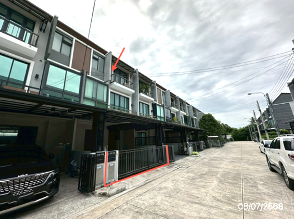 ทาวน์เฮ้าส์ อารียา แมนดารีน่า เอกมัย-รามอินทรา กรุงเทพมหานคร ลาดพร้าว ลาดพร้าว 7600000