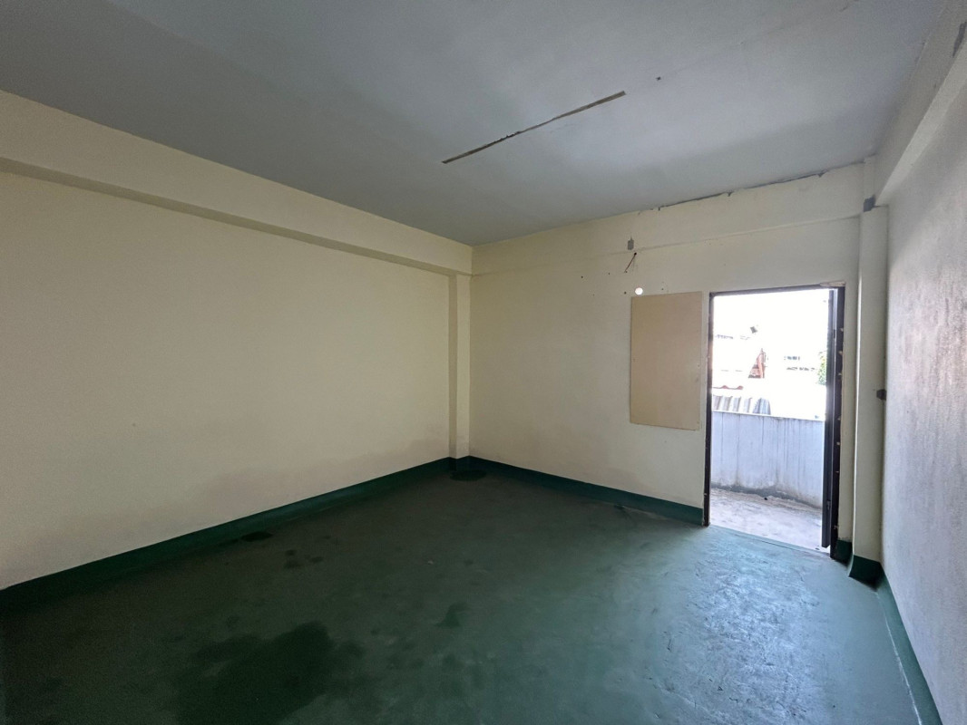 Commercial building Bangkok Bang Khun Thian Samae Dam 5000000