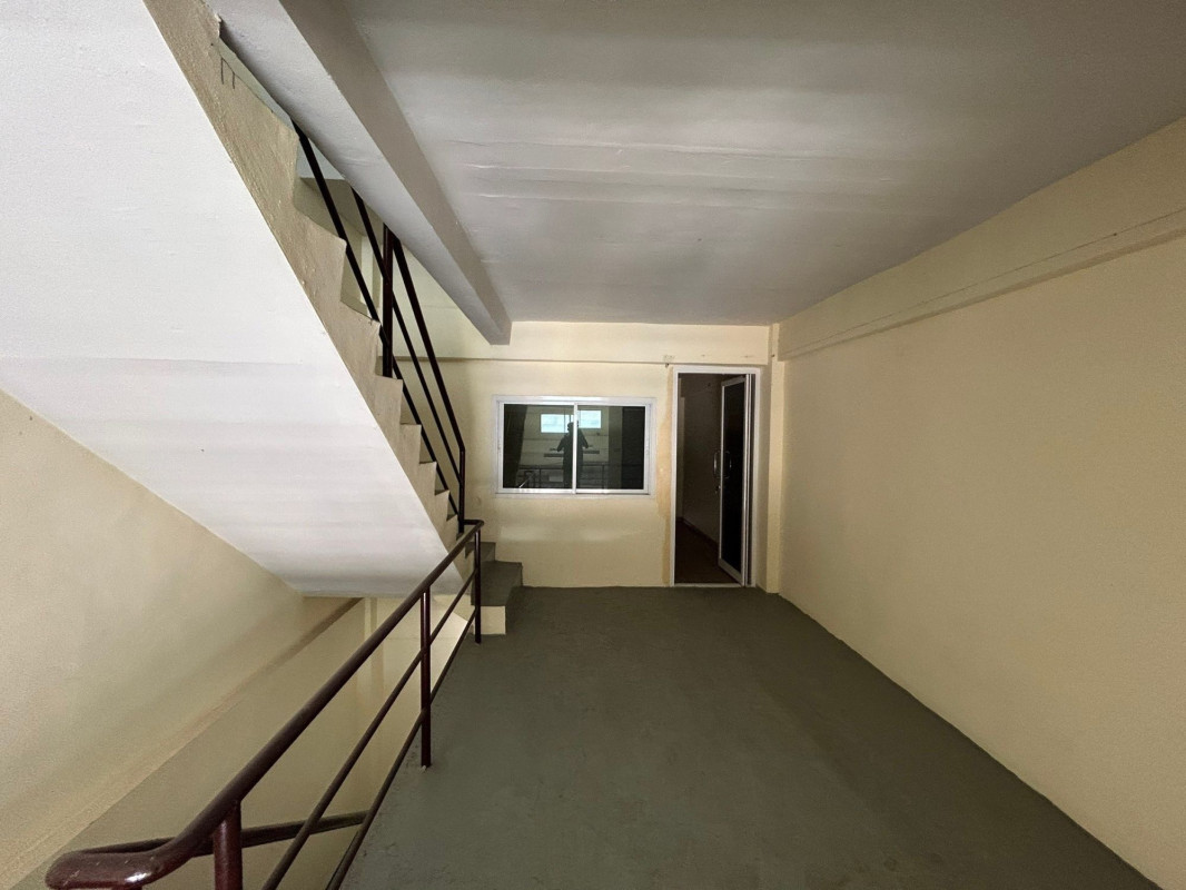 Commercial building Bangkok Bang Khun Thian Samae Dam 5000000