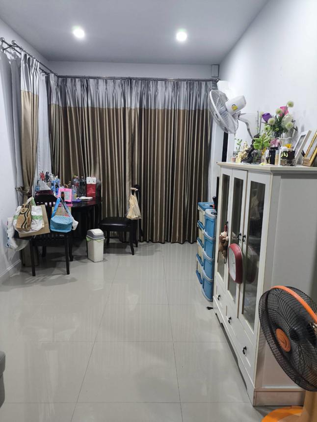 ทาวน์เฮ้าส์ ปทุมธานี เมืองปทุมธานี บ้านกลาง 3500000