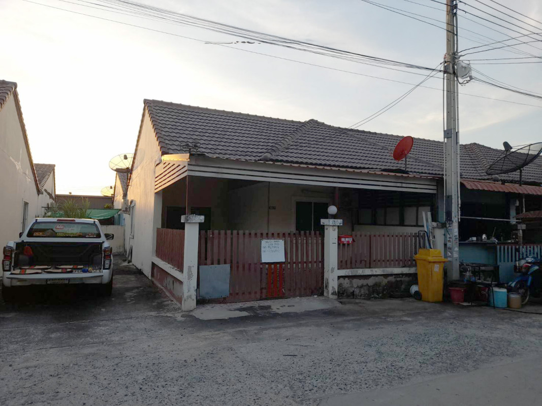 ทาวน์เฮ้าส์ บ้านรุ่งทรัพย์ ปาร์ควิว ชลบุรี พานทอง บางนาง 1350000