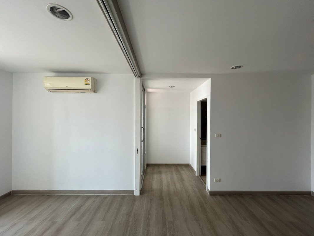 คอนโด เดอะสเตชั่น สาทร-บางรัก กรุงเทพมหานคร สาทร ทุ่งวัดดอน 2960000