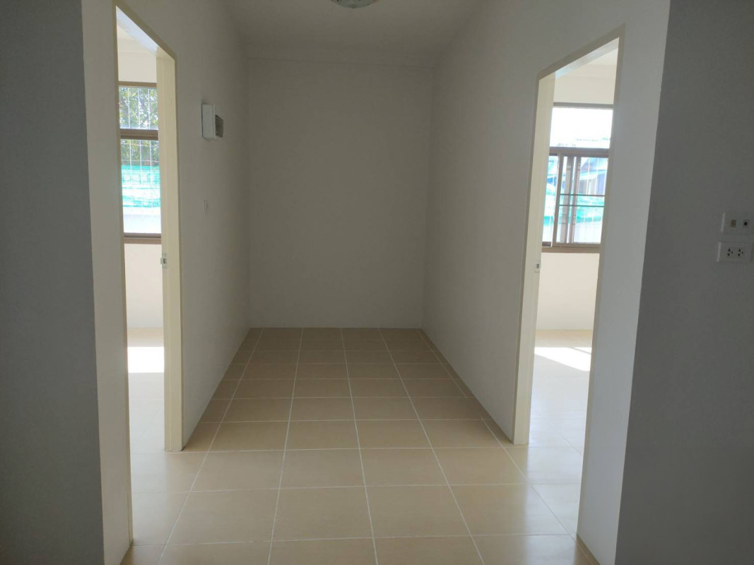 ทาวน์เฮ้าส์ เพิ่มทรัพย์ ชลบุรี ศรีราชา บ่อวิน 1500000