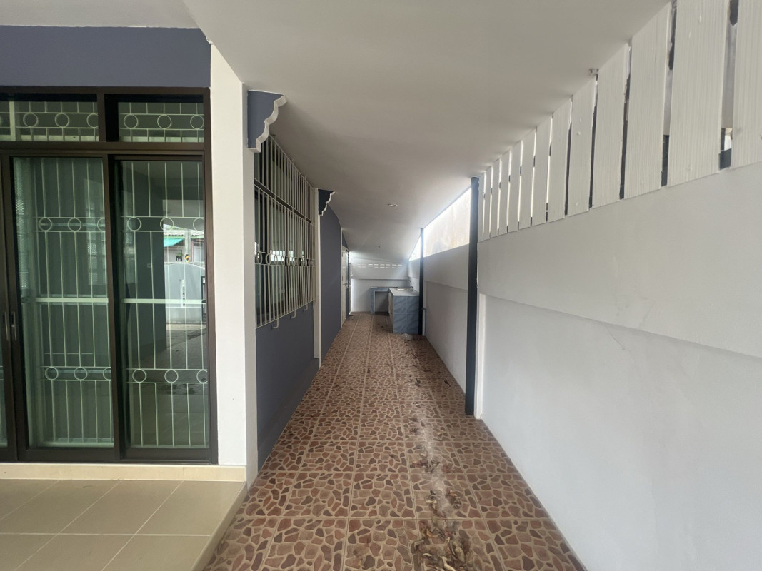 ทาวน์เฮ้าส์ เพิ่มทรัพย์ ชลบุรี ศรีราชา บ่อวิน 1500000