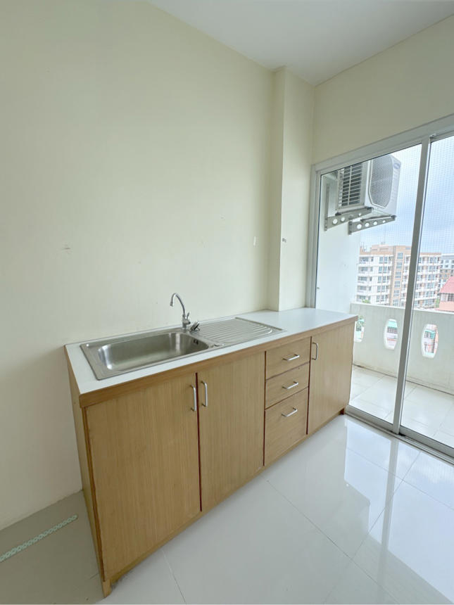 คอนโด ภัทรคอนโดทาวน์ ชลบุรี เมืองชลบุรี คลองตำหรุ 1011500