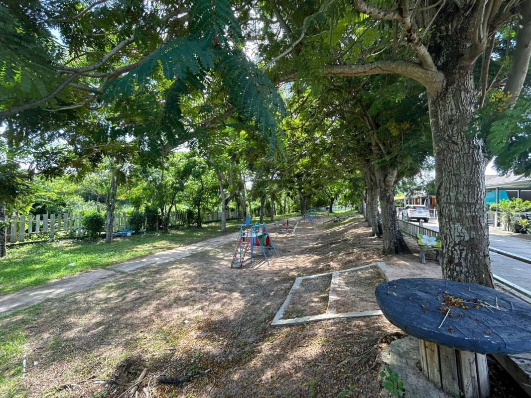 ทาวน์เฮ้าส์ พรีซีโอ 2 ชลบุรี ศรีราชา บ่อวิน 1650000