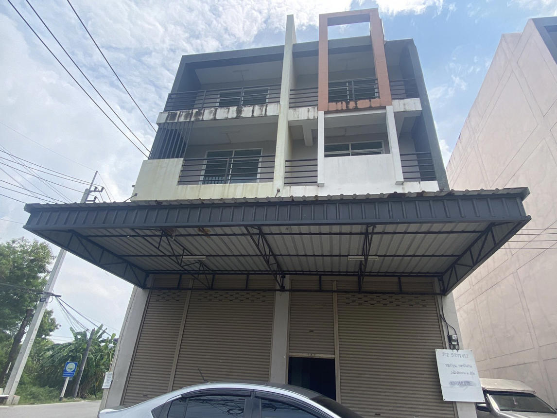 ทาวน์เฮ้าส์ นอกโครงการสมุทรสาคร สมุทรสาคร กระทุ่มแบน ท่าไม้ 6480000