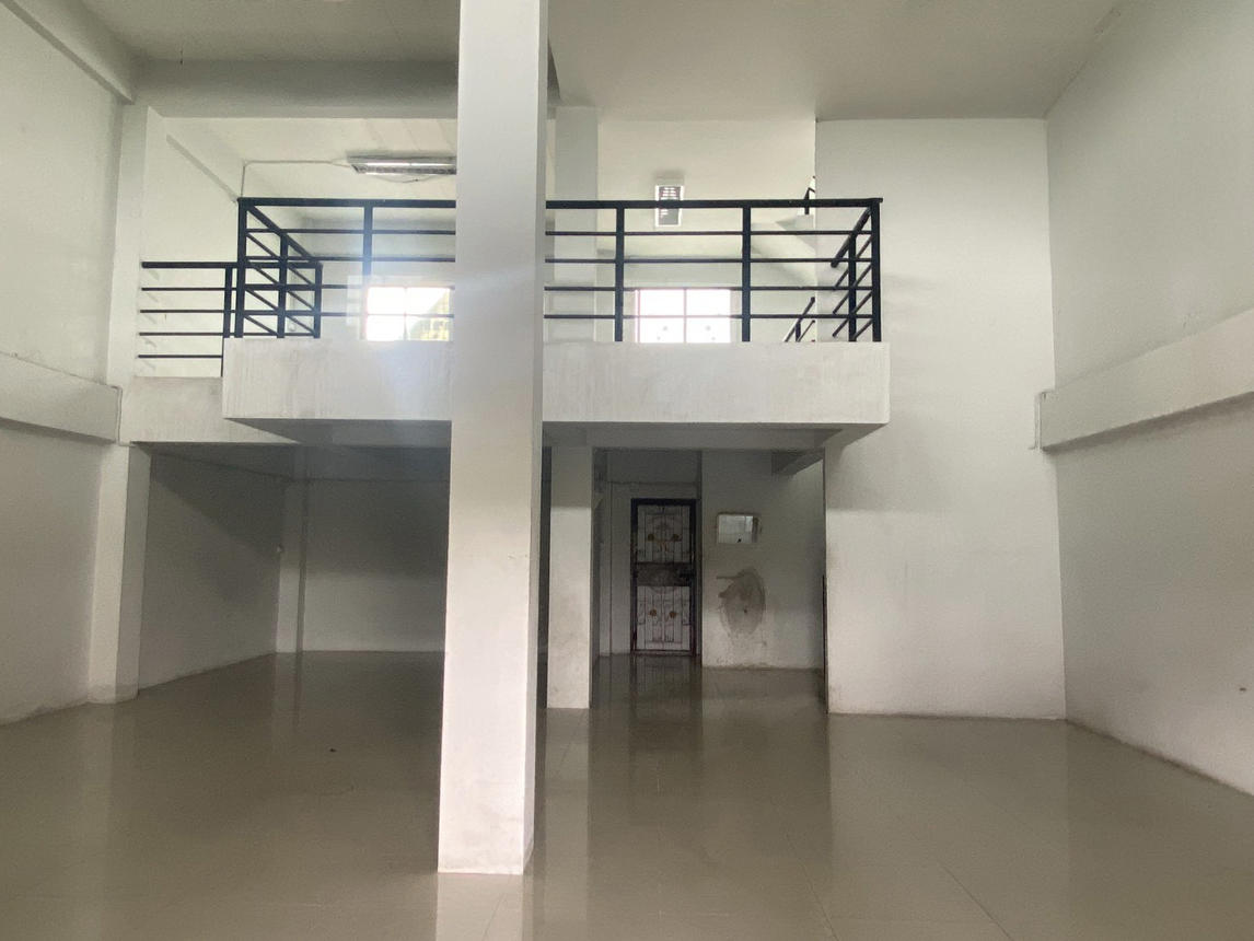 ทาวน์เฮ้าส์ นอกโครงการสมุทรสาคร สมุทรสาคร กระทุ่มแบน ท่าไม้ 6480000