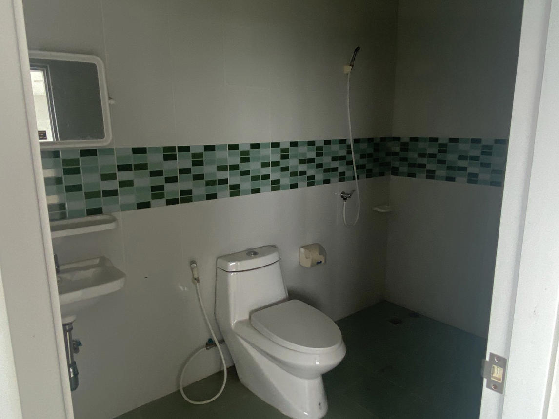 ทาวน์เฮ้าส์ นอกโครงการสมุทรสาคร สมุทรสาคร กระทุ่มแบน ท่าไม้ 6480000