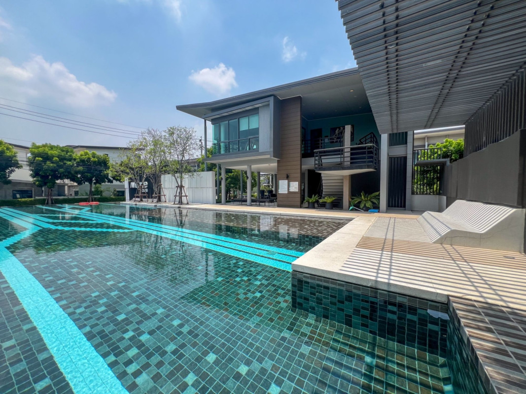 ทาวน์เฮ้าส์ ทาวน์อเวนิว เมิร์จ รัตนาธิเบศร์ นนทบุรี บางบัวทอง บางรักใหญ่ 5000000