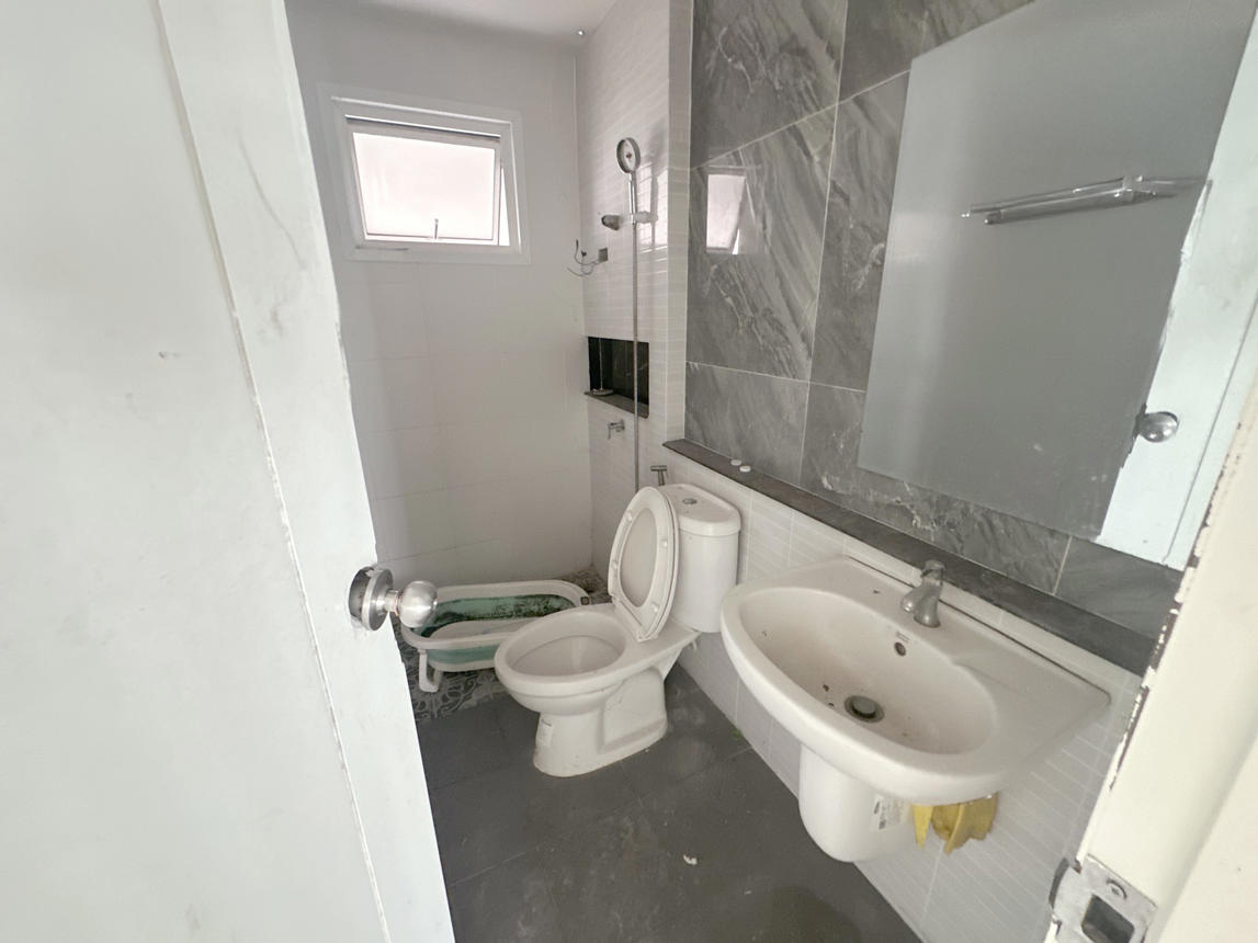 ทาวน์เฮ้าส์ ไอลีฟ พาร์ค เศรษฐกิจ-บางปลา สมุทรสาคร เมืองสมุทรสาคร นาดี 4608000