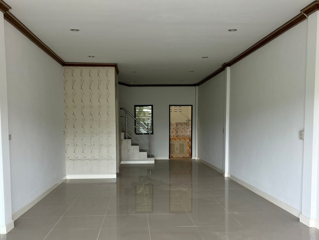 อาคารพาณิชย์ นอกโครงการอุดรธานี อุดรธานี เมืองอุดรธานี บ้านจั่น 2000000