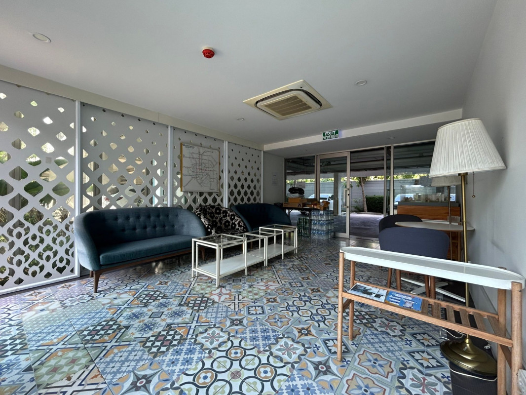 คอนโด แอมฟายน์ คอนโดมิเนียม กรุงเทพมหานคร บางนา บางนา 2390000