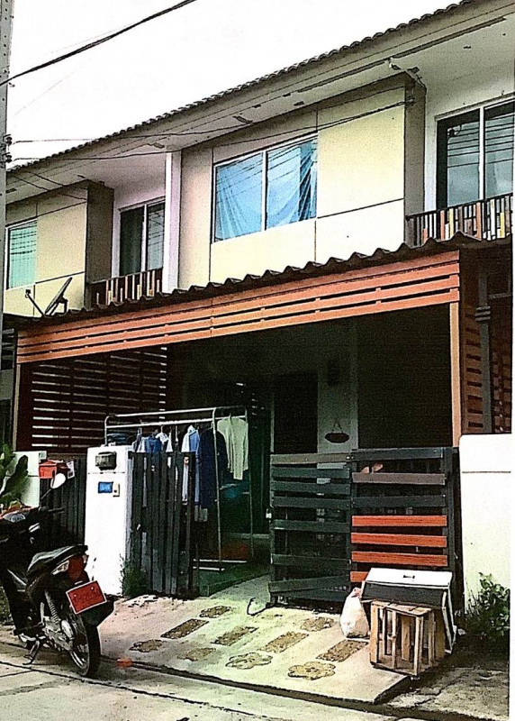 ทาวน์เฮ้าส์ ชลบุรี ศรีราชา บึง 850800