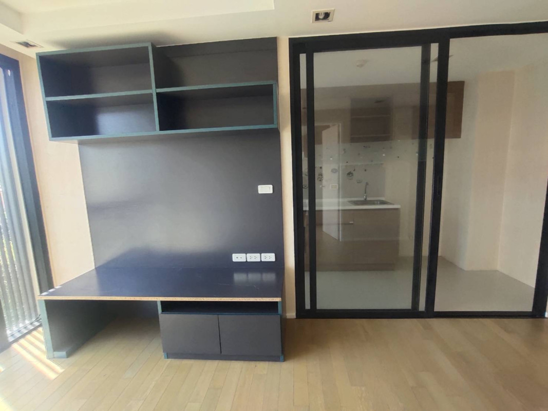 คอนโด แอ็บสแตร็กส์ 66/1 เดอะซัน กรุงเทพมหานคร บางนา บางนา 2411000