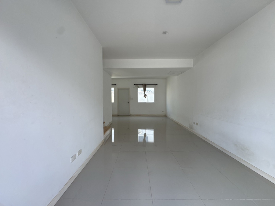 ทาวน์เฮ้าส์ หมู่บ้านพฤกษาวิลล์ ศรีราชา-บ่อวิน ชลบุรี ศรีราชา บ่อวิน 1750000