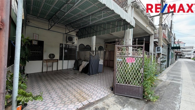 อาคารพาณิชย์ กรุงเทพมหานคร ยานนาวา ช่องนนทรี 5300000