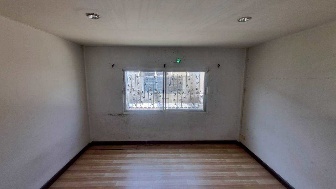 ทาวน์เฮ้าส์ ร่มเกล้า วิลล่า กรุงเทพมหานคร มีนบุรี มีนบุรี 1250000