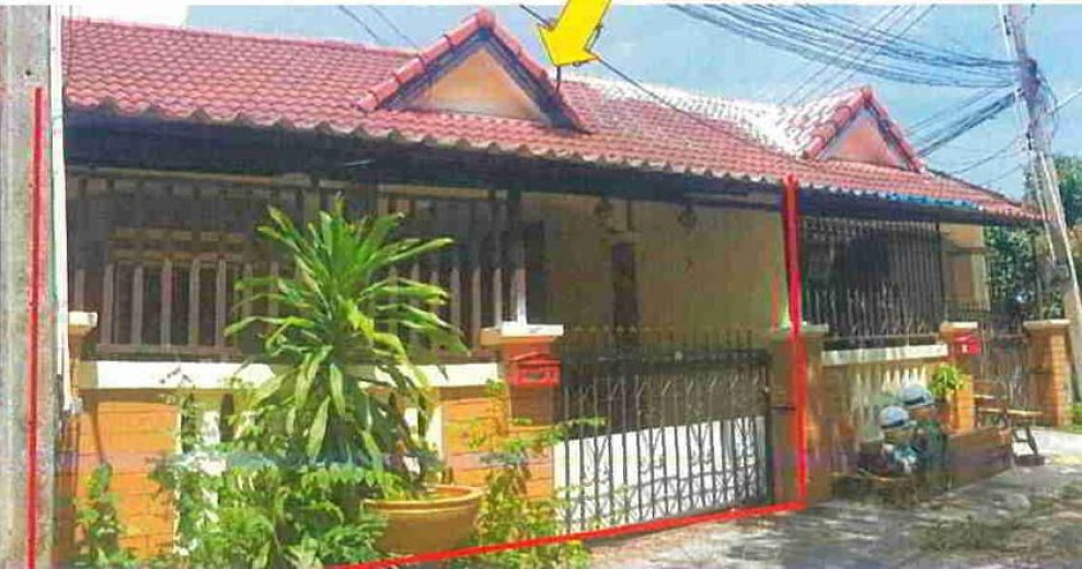 ทาวน์เฮ้าส์ รัตนากร วิลเลจ 3 ชลบุรี บางละมุง หนองปรือ 1750000