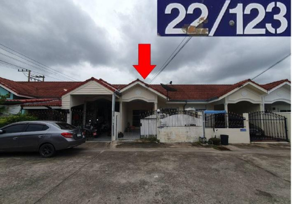 ทาวน์เฮ้าส์ โชคชัยการ์เด้นโฮม1 ชลบุรี บางละมุง หนองปรือ 1700000